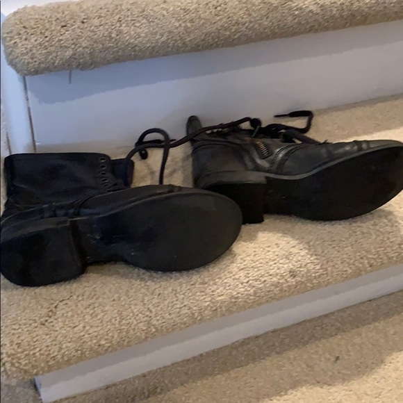 Steve Madden Black Leather Combat boots - Picture 2 of 5